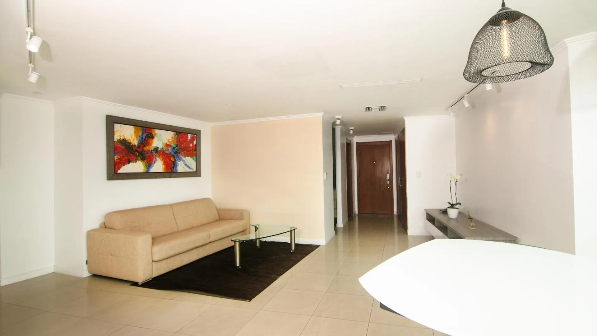 アパート Suite 7 Riverfront, river view, グアヤキル