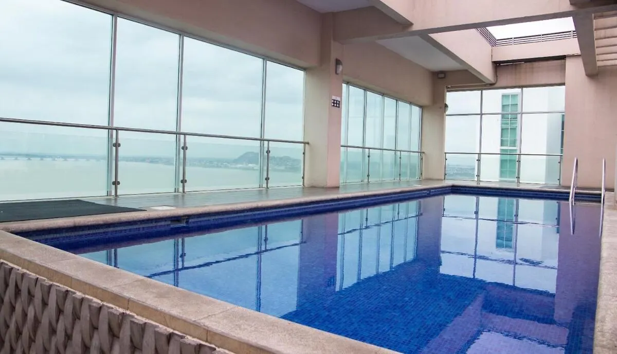 アパート Suite 7 Riverfront, river view, グアヤキル